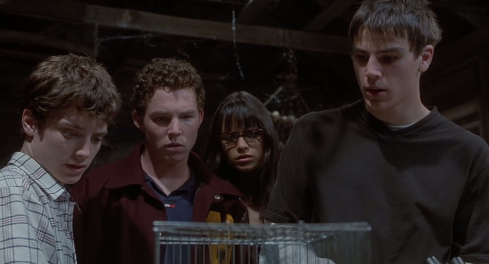 The.Faculty.1998.Bluray.1080p.DTS-HDMA5.1.x264-CHD.mkv_20241213_152939.609.jpg