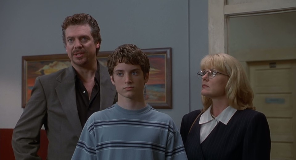 The.Faculty.1998.Bluray.1080p.DTS-HDMA5.1.x265.10bit-CHD.mkv_20241213_161131.911.jpg