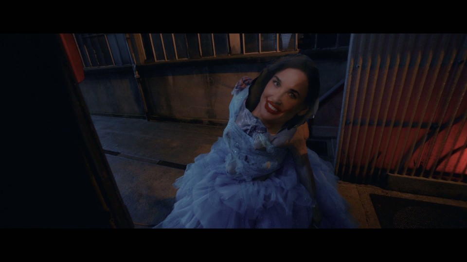 The.Substance.2024.Bluray.1080p.iPad.AAC2.0.x264-CHDPAD.mp4_20241217_205339.883.jpg
