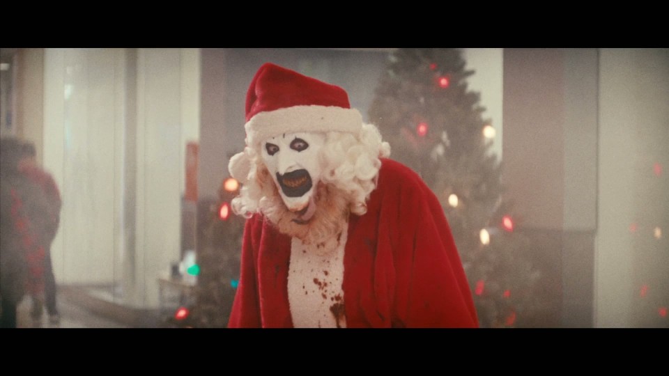 Terrifier.3.2024.Bluray.1080p.iPad.AAC2.0.x264-CHDPAD.mp4_20241218_230015.432.jpg