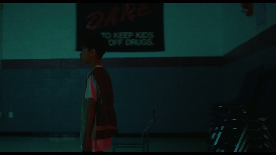 I.Saw.the.TV.Glow.2024.1080p.Bluray.REMUX.AVC.Atmos.TrueHD7.1-CHD.mkv_20241223_091028.099.jpg