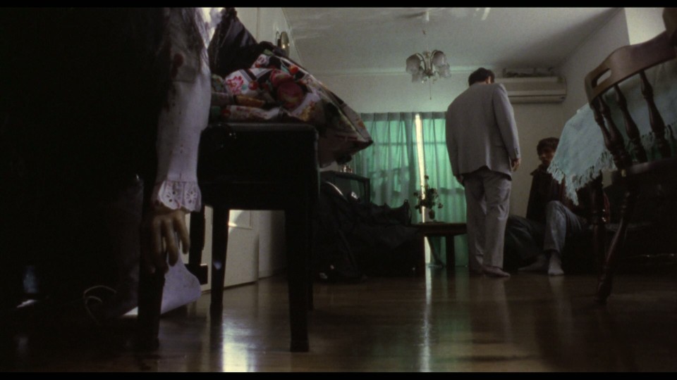 Gonin.1995.Theatrical.Cut.1080p.Bluray.REMUX.AVC.LPCM2.0-CHD.mkv_20241230_235152.676.jpg