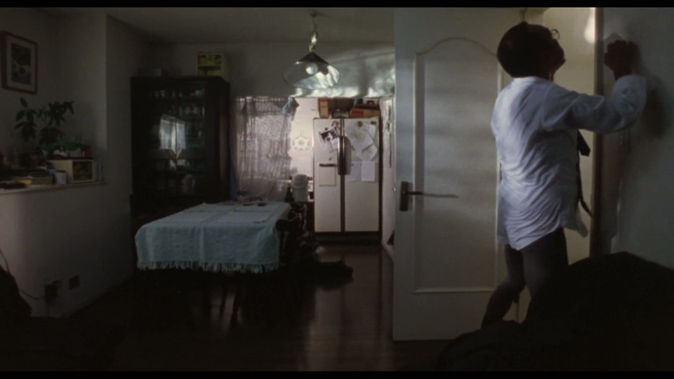 Gonin.1995.Directors.Cut.Bluray.1080p.iPad.AAC2.0.x264-CHDPAD.mp4_20241231_001406.178.jpg