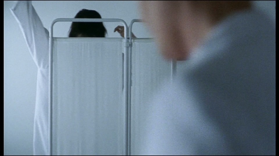 Fraulein.2006.1080p.Bluray.REMUX.AVC.DTS-HDMA5.1-CHD.mkv_20250102_194055.301.jpg