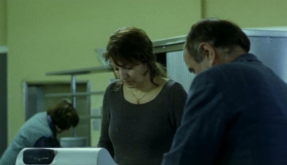 Fraulein.2006.Bluray.1080p.DTS-HDMA5.1.x264-CHD.mkv_20250102_212945.861.jpg