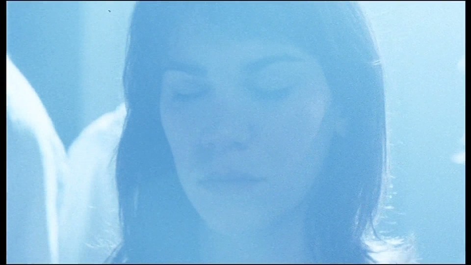 Fraulein.2006.Bluray.1080p.iPad.AAC2.0.x264-CHDPAD.mp4_20250102_194250.737.jpg