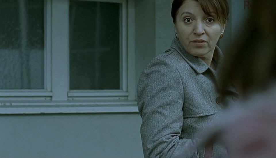 Fraulein.2006.Bluray.1080p.DTS-HDMA5.1.x265.10bit-CHD.mkv_20250103_091013.933.jpg