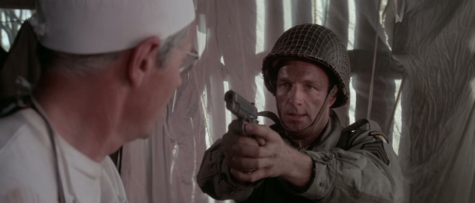 A.Bridge.Too.Far.1977.Bluray.1080p.DTS-HDMA5.1.x265.10bit-CHD.mkv_20250104_020411.905.jpg
