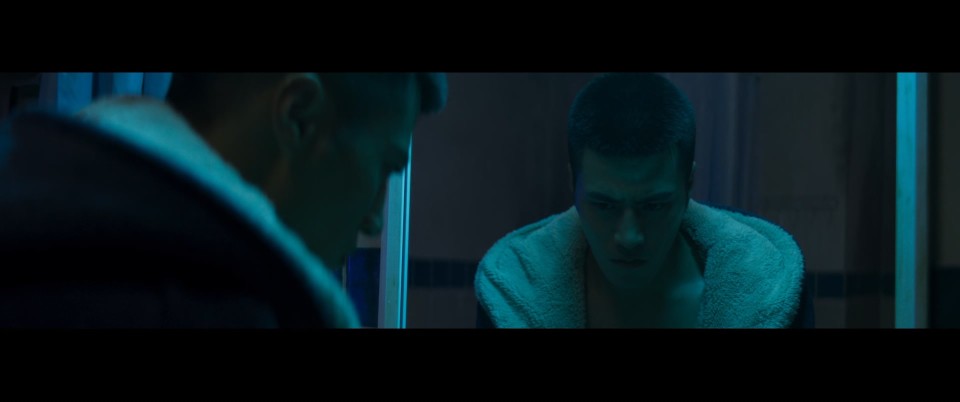 Evacuate.from.the.21st.Century.2024.Bluray.1080p.DTS-HDMA5.1.x265.10bit-CHD.mkv_20250422_220231.637.jpg