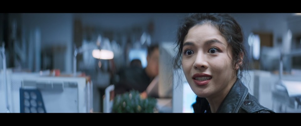 Evacuate.from.the.21st.Century.2024.Bluray.1080p.DTS-HDMA5.1.x265.10bit-CHD.mkv_20250422_220233.197.jpg