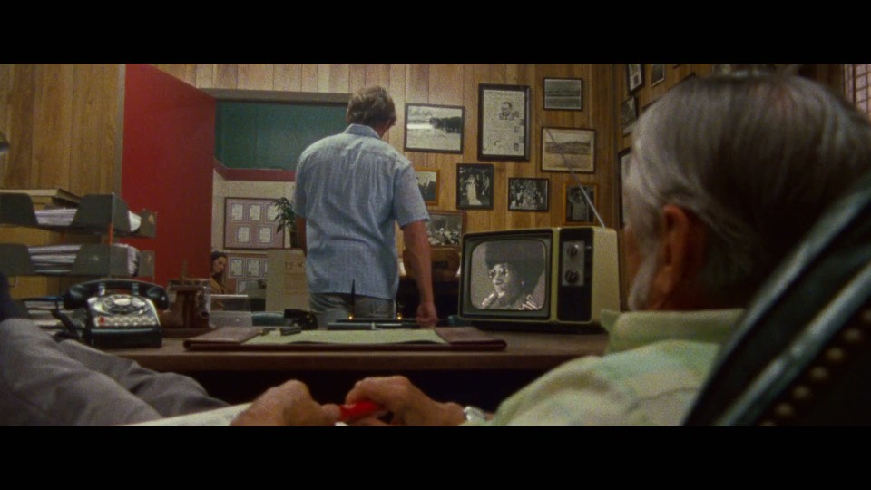 The.Paperboy.2012.Bluray.1080p.iPad.AAC2.0.x264-CHDPAD.mp4_20250507_201313.589.jpg