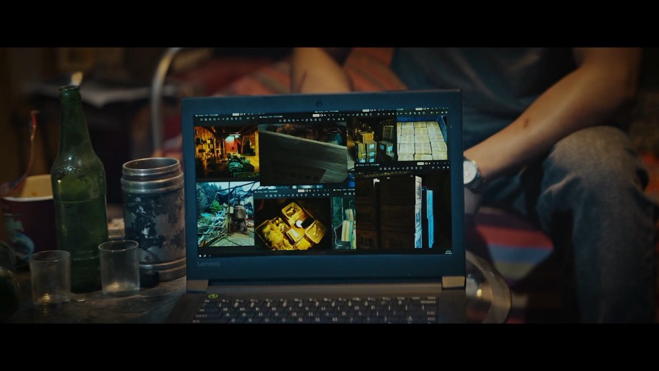 Striking.Rescue.2024.Bluray.1080p.iPad.AAC2.0.x264-CHDPAD.mp4_20250509_003539.162.jpg