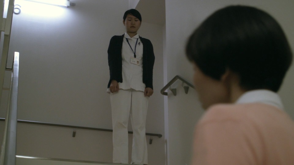 Happy.Hour.PART.1.2015.1080p.Bluray.REMUX.AVC.DD2.0-CHD.mkv_20250603_094313.006.jpg
