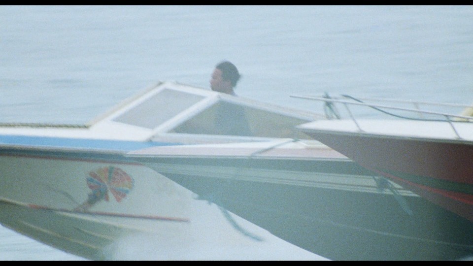 Seven.Lucky.Stars.1985.1080p.BluRay.REMUX.AVC.DTS-HDMA5.1-CHD.mkv_20250614_160659.043.jpg