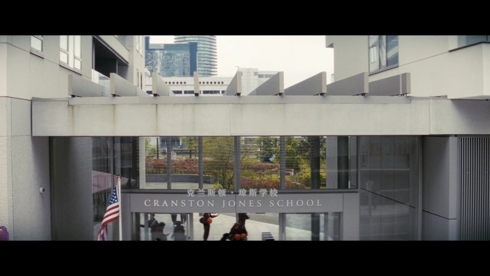A.Working.Man.2025.BluRay.1080p.iPad.AAC2.0.x264-CHDPAD.mp4_20250615_212833.309.jpg