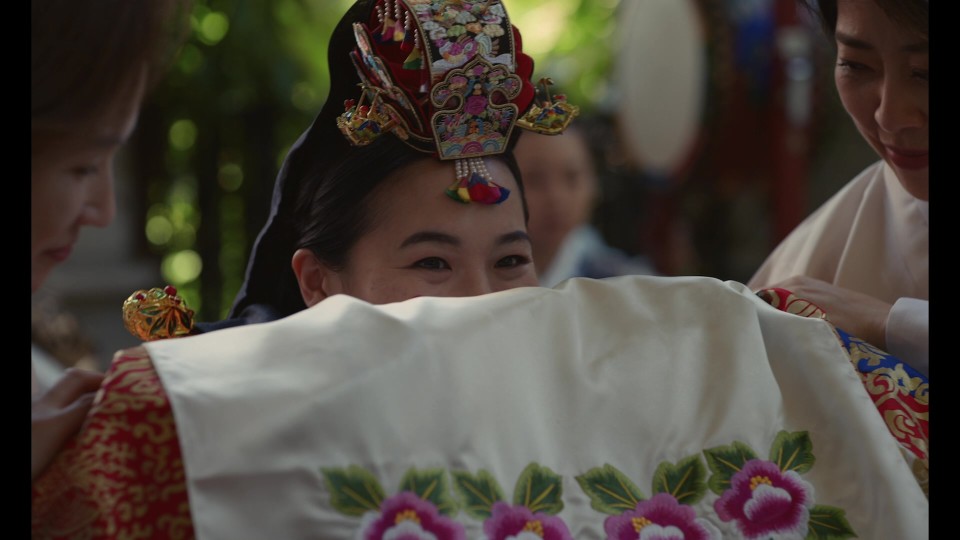 The.Wedding.Banquet.2025.1080p.BluRay.REMUX.AVC.DTS-HDMA5.1-CHD.mkv_20250615_223602.789.jpg
