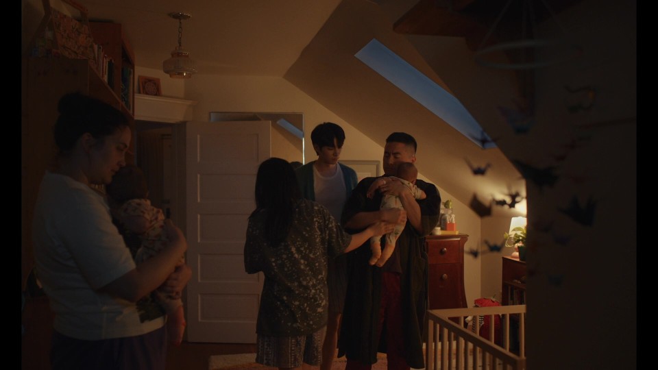 The.Wedding.Banquet.2025.1080p.BluRay.REMUX.AVC.DTS-HDMA5.1-CHD.mkv_20250615_223605.576.jpg