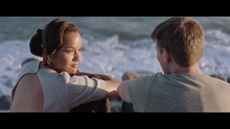 Breakwater.2023.1080p.BluRay.REMUX.AVC.DTS-HDMA5.1-CHD.mkv_20250616_183610.351.jpg