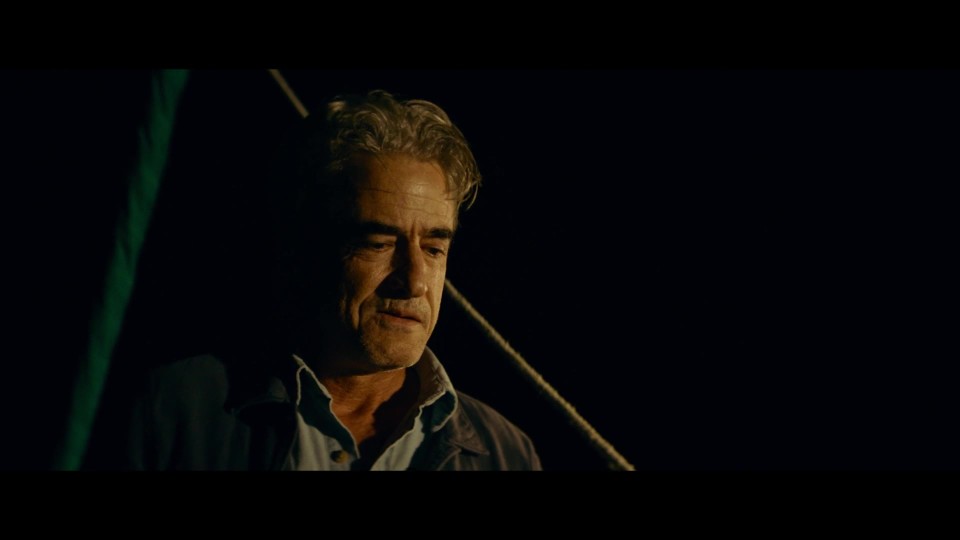 Breakwater.2023.BluRay.1080p.iPad.AAC2.0.x264-CHDPAD.mp4_20250616_183628.929.jpg