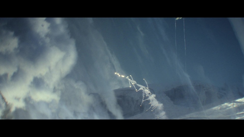 Captain.America.Brave.New.World.2025.1080p.BluRay.REMUX.AVC.DTS-HDMA7.1-CHD.mkv_20250618_121602.136.jpg