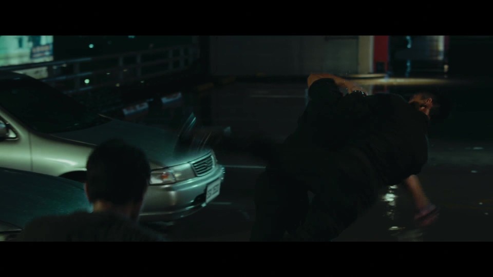Burning.Blood.2024.BluRay.1080p.iPad.AAC2.0.x264-CHDPAD.mp4_20250621_075521.789.jpg